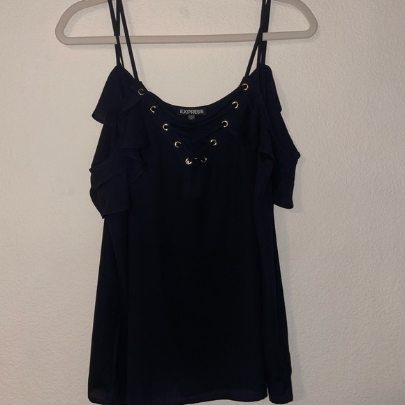 Express ruffle off the shoulder too - Picture 1 of 2